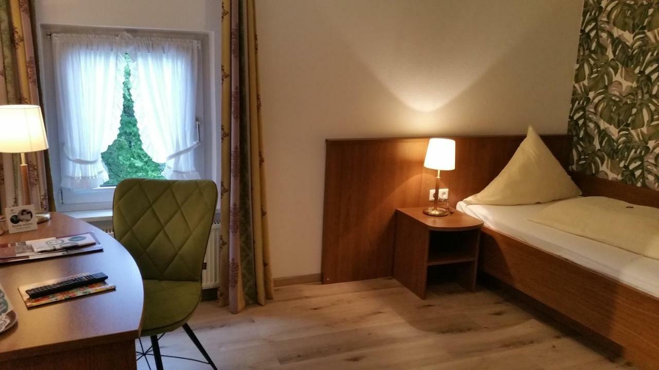 Land-Gut Hotel Zur Bruecke Garni Drolshagen Exterior foto